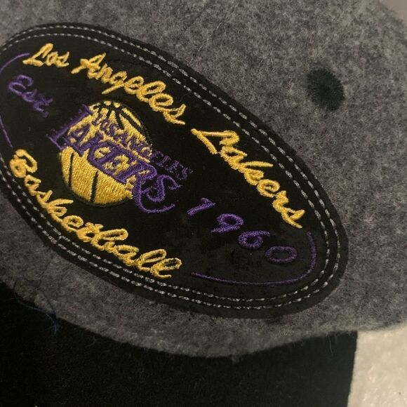 Sports Specialties Script Wool Acrylic Los Angeles Lakers Cap Hat Vintage Gray - Picture 4 of 7